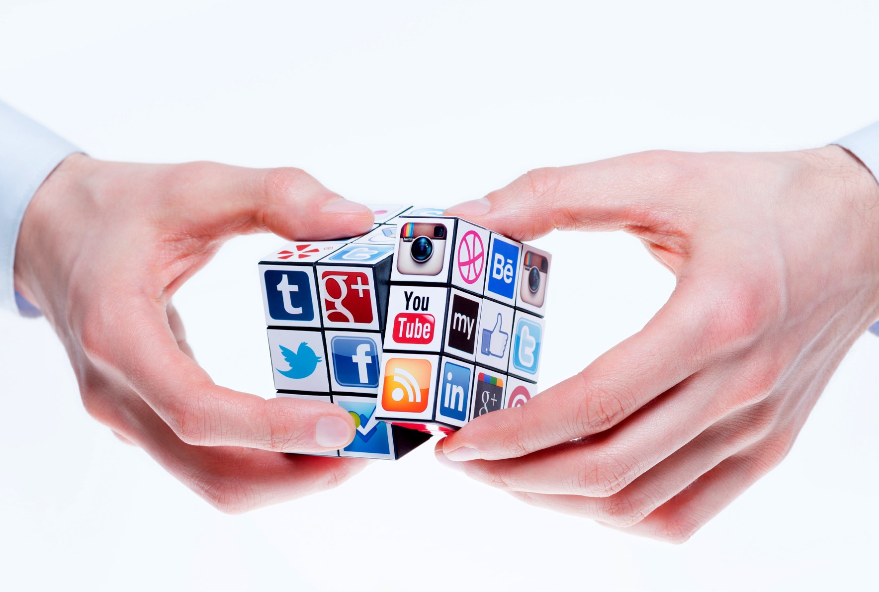 Social media это. Продвижение в социальных сетях. Продвижение бизнеса в социальных сетях. Бизнес в социальных сетях. СММ продвижение в социальных сетях.